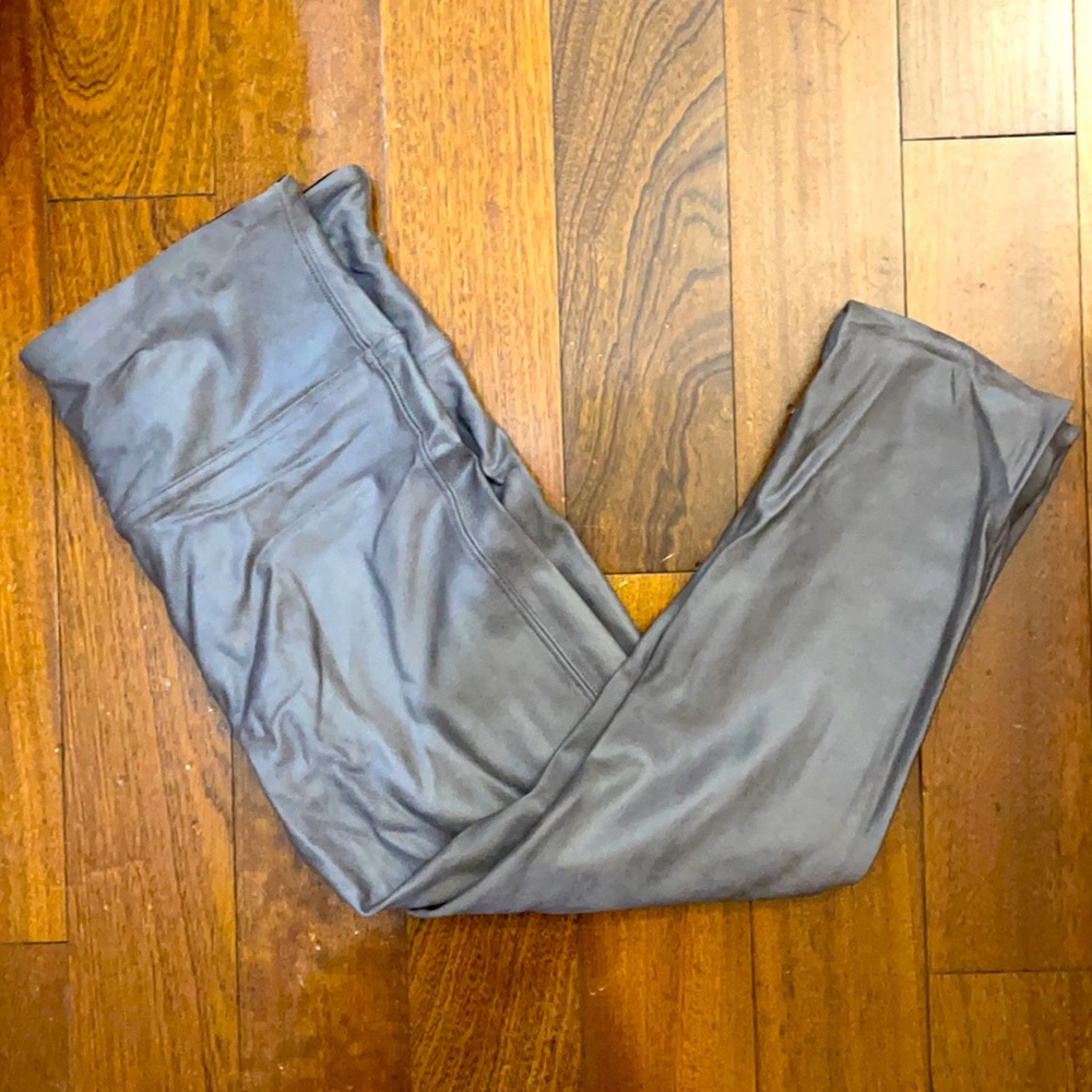 Spanx faux leather leggings - taupe (M)